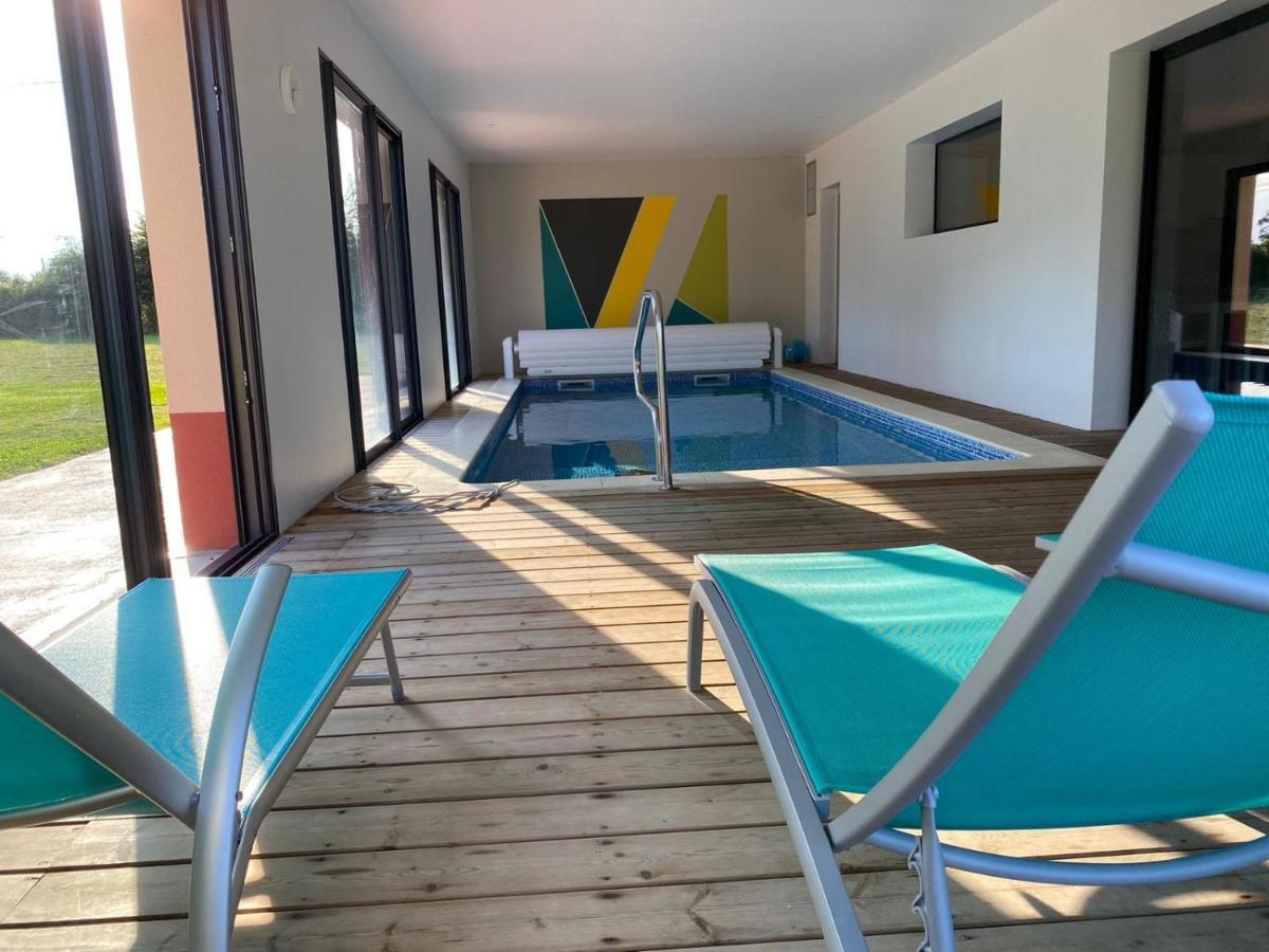 Piscine intérieure privée chauffée toute l'année à 29 Quievrecourt Exterior foto