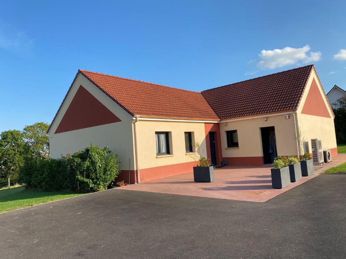 Piscine intérieure privée chauffée toute l'année à 29 Quievrecourt Exterior foto